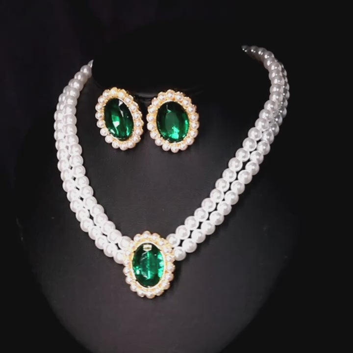 Vintage Luxury Emerald Stud Earrings  Faux Pearl Choker Necklace Set Bridal Wedding Accessory